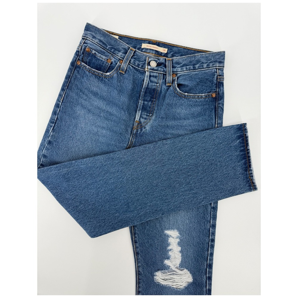 Levis Jeans Womens 26 Blue Wedgie Straight Ripped‎ Distressed Medium Wash Denim